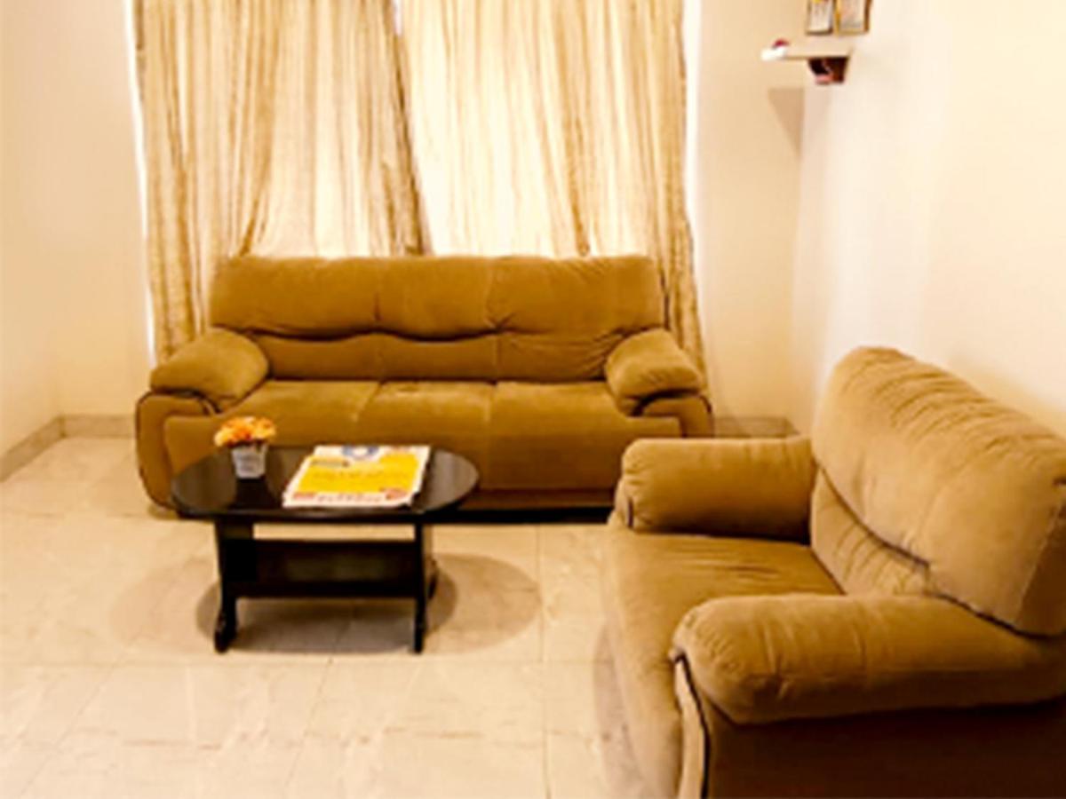 Hotel cute orange Chennai Exterior foto
